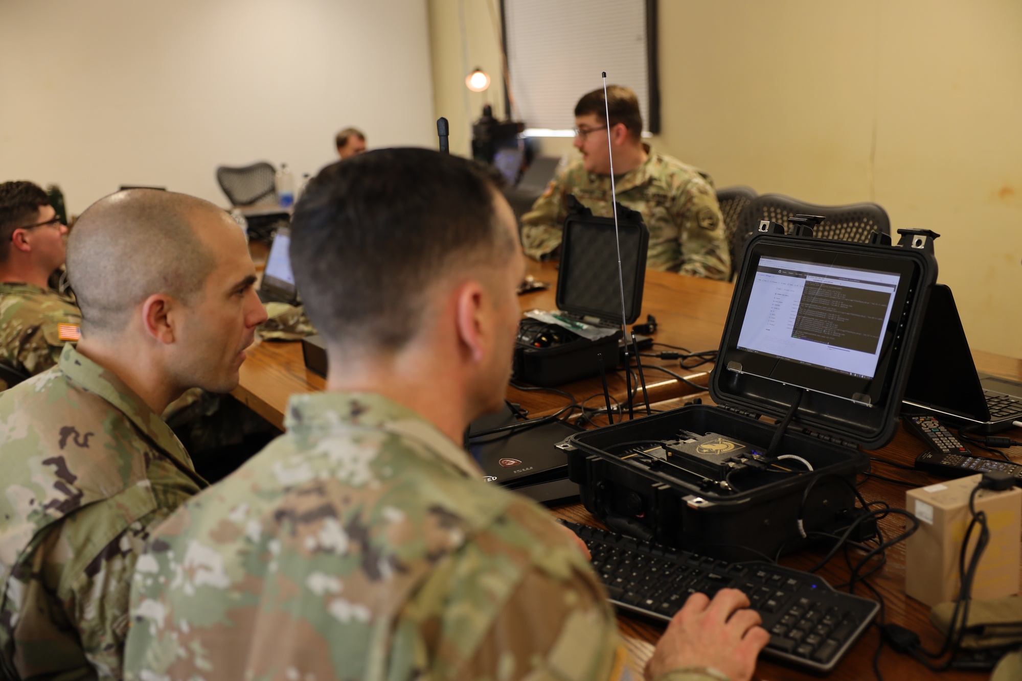 Army Hands Small Business Trideum a $400M Deal to Hunt Cyber-Electromagnetic Gaps