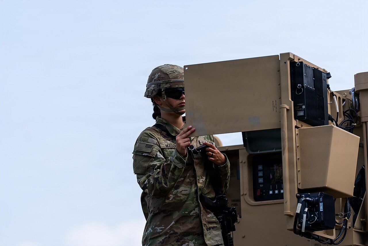 Army Hands Four Firms $1M Each to Build a Cheaper IFPC Interceptor