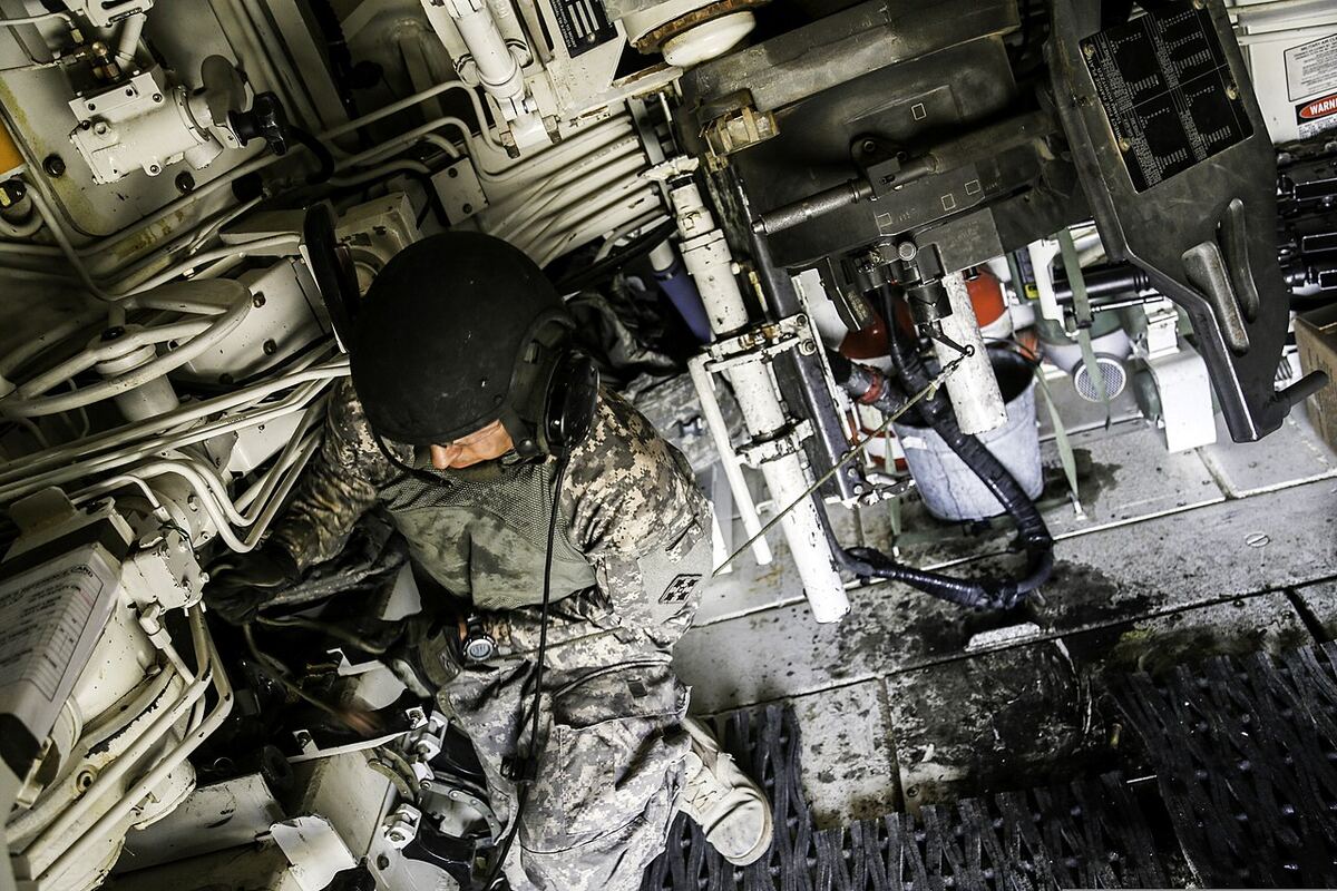 BAE Systems Wins $535M Army Contract for Self-Propelled Howitzer Production