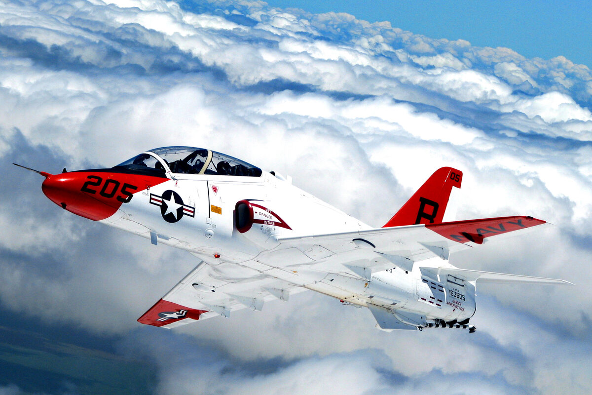 Boeing Withdraws From Navy UJTS Jet Trainer Competition, Leaving Textron and SNC in $2.7B T-45 Replacement Race