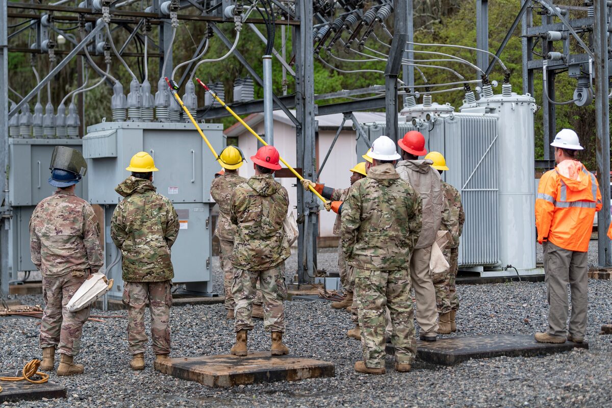 FAR Council Faces 180-Day Deadline to Prioritize U.S.-Made Grid Equipment
