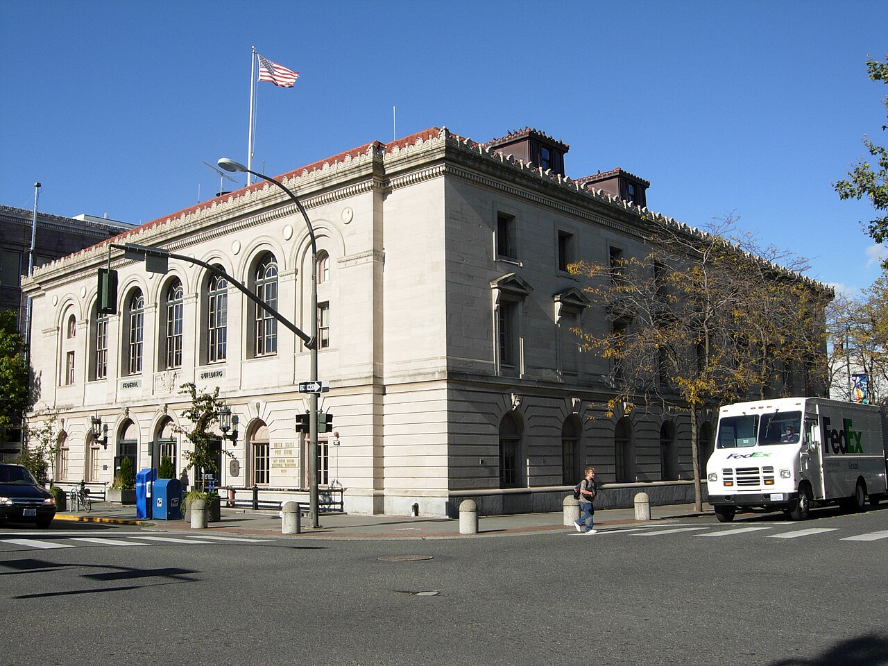 Federal Circuit Rules Contractors Need Only Show 'Arbitrary and Capricious' Standard to Challenge CICA Stay Overrides