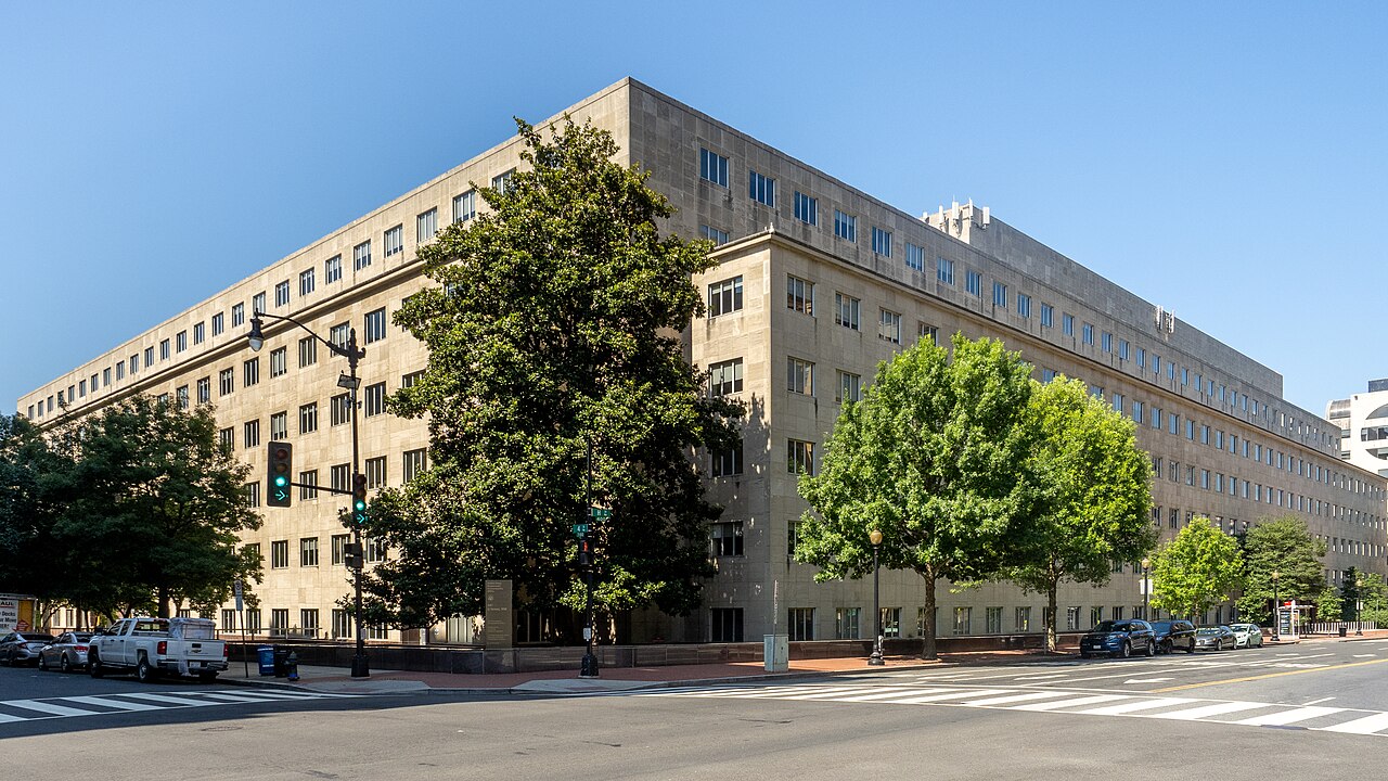 GAO's FY2024 Bid Protest Annual Report: Insights and Implications for Contractors