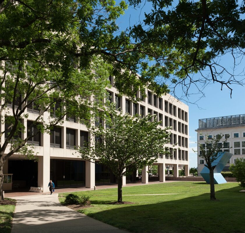 GAO Denies South Dade SDVOSB Protest, Upholds GSA Best-Value Tradeoff on Reagan Building Facilities Contract