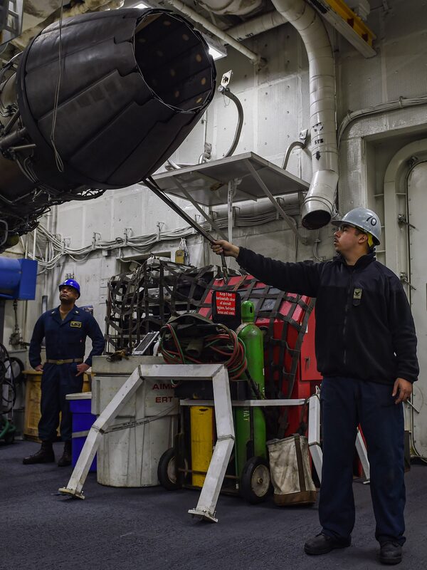 Navy Locks In $2.87 Billion GE Deal to Keep F/A-18 Super Hornet Engines Flying Through 2031