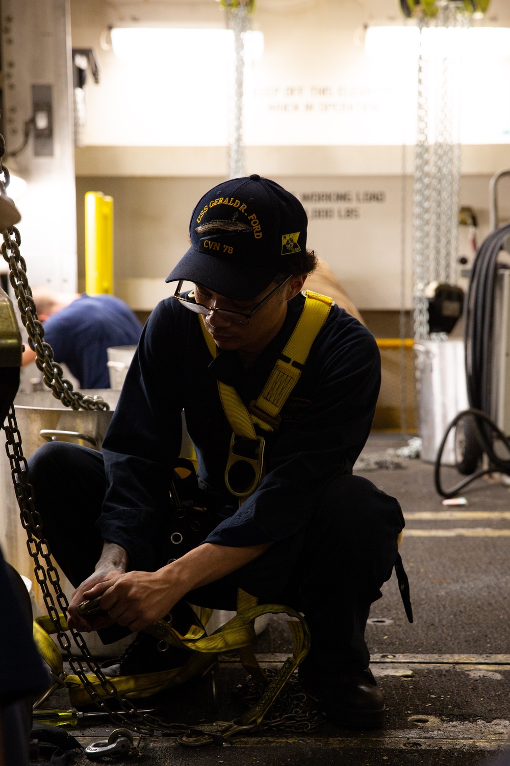 HII Wins $418M Navy IDIQ for Aircraft Carrier and Amphibious Ship Elevator Maintenance Through 2031