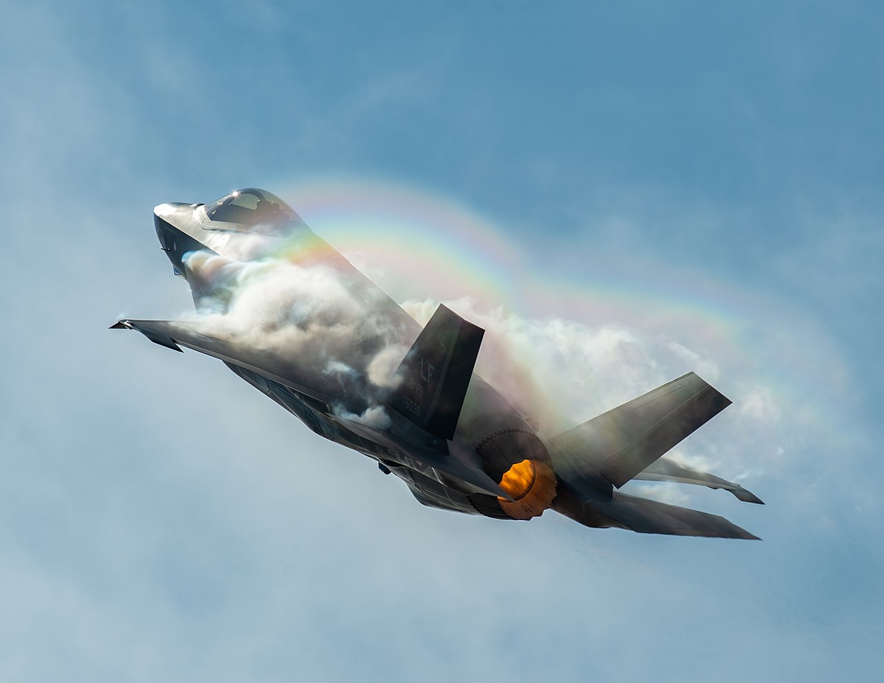 Lockheed Martin Wins $991M NAVAIR Contract for F-35 Electronic Warfare Modification Kits