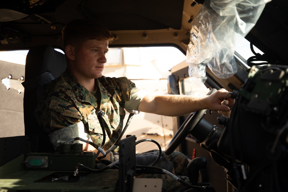 Marines Eye Second JLTV Supplier as Oshkosh Alleges 20-Month AM General Delivery Gap