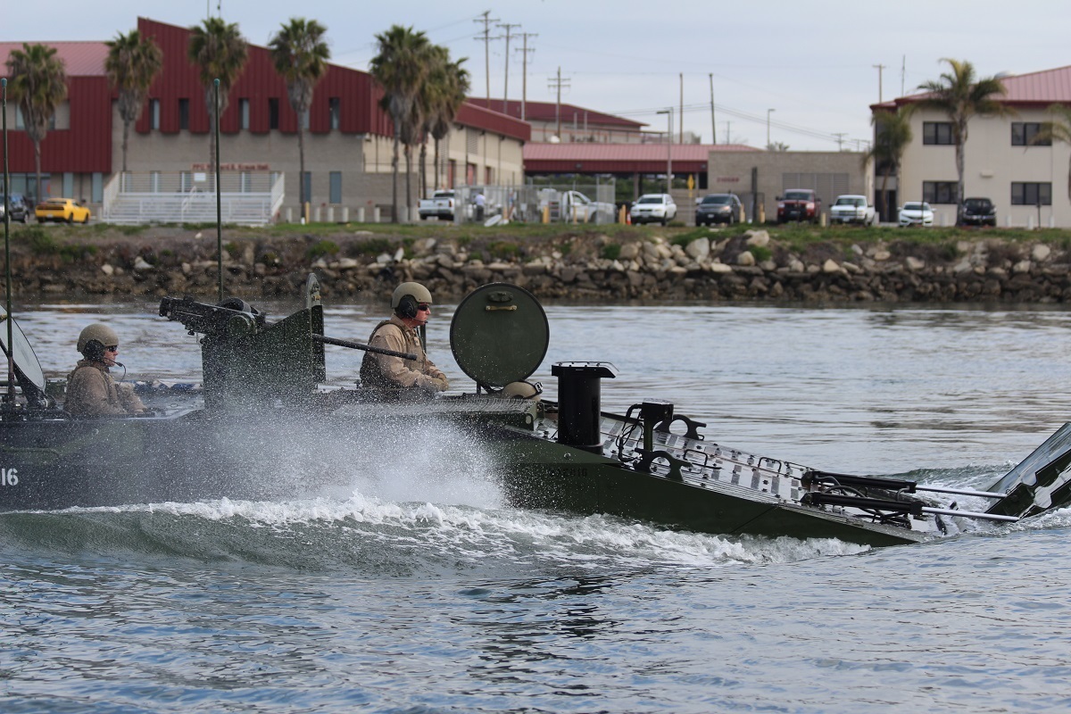 $230.1M Marine Corps Order Puts 32 ACV Recovery Vehicles Into BAE Production