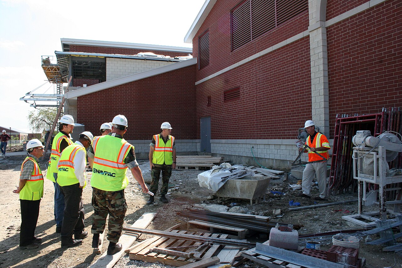 Navy's $1.5B NAVFAC Design-Build Pool: Encon Desbuild Protest Dismissed as Untimely Over Debriefing Label