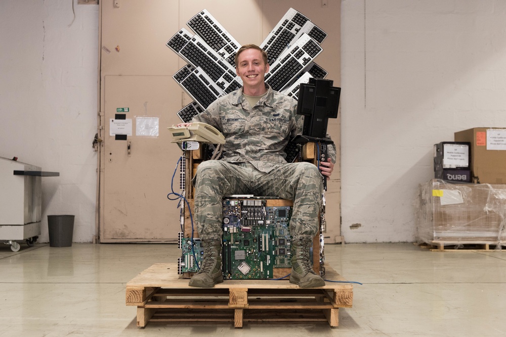 Palantir Demands GSA Kill Draft AI Rule That Most of Industry Just Wants Fixed