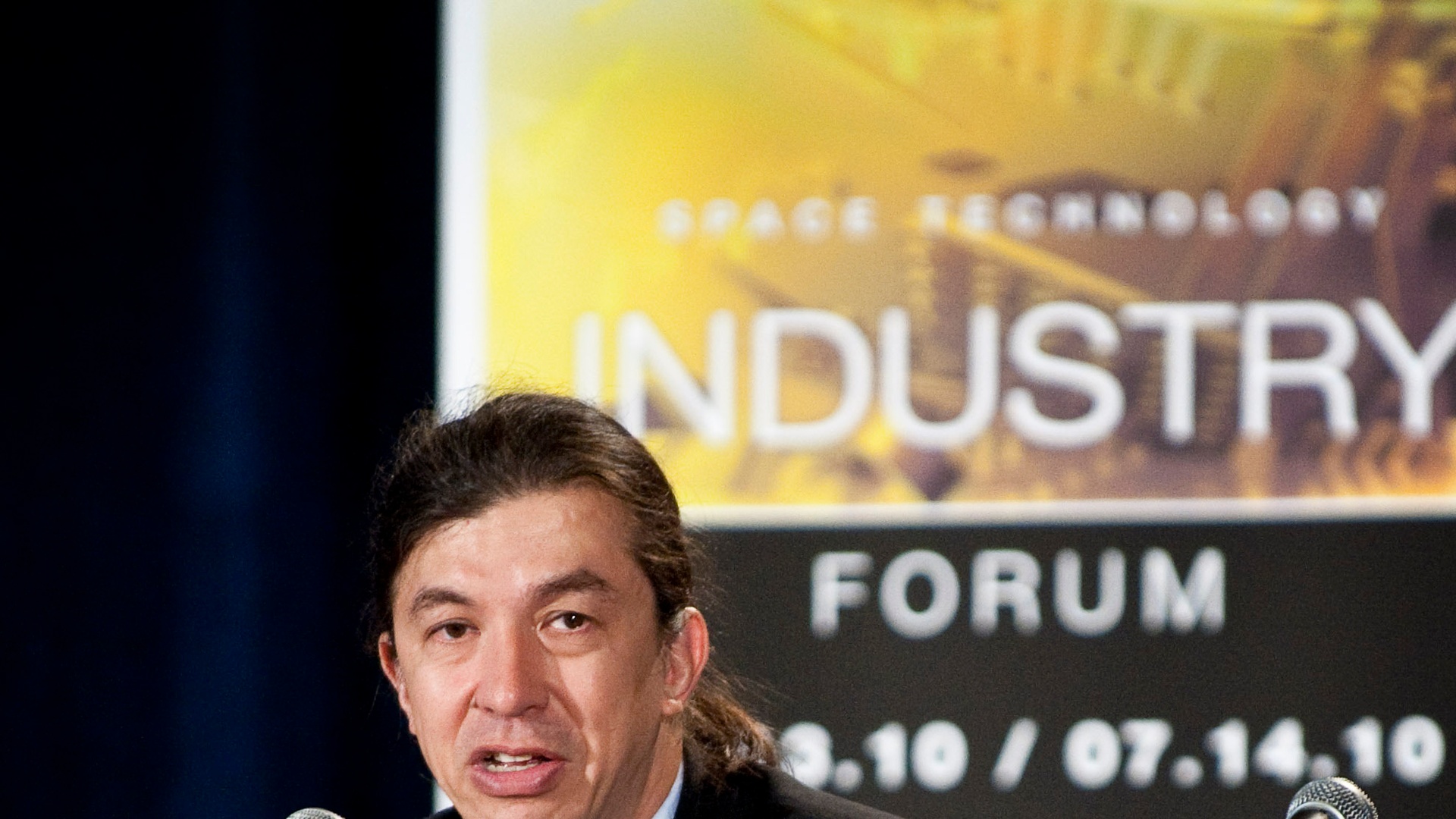 $60B SEWP VI Launches With 2,115 Contract Awards as 27-Year Program Director Heads for the Exit