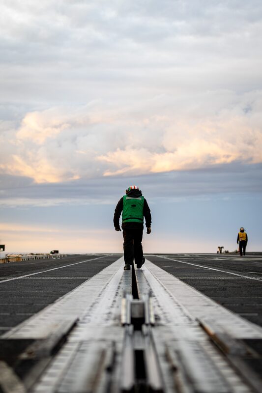Trump Orders Navy to Swap EMALS for Steam Catapults on CVN-81