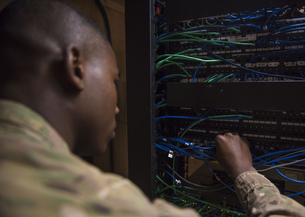 Postal Service Awards $500M Cisco Network IDIQ to World Wide Technology, No Competition Held