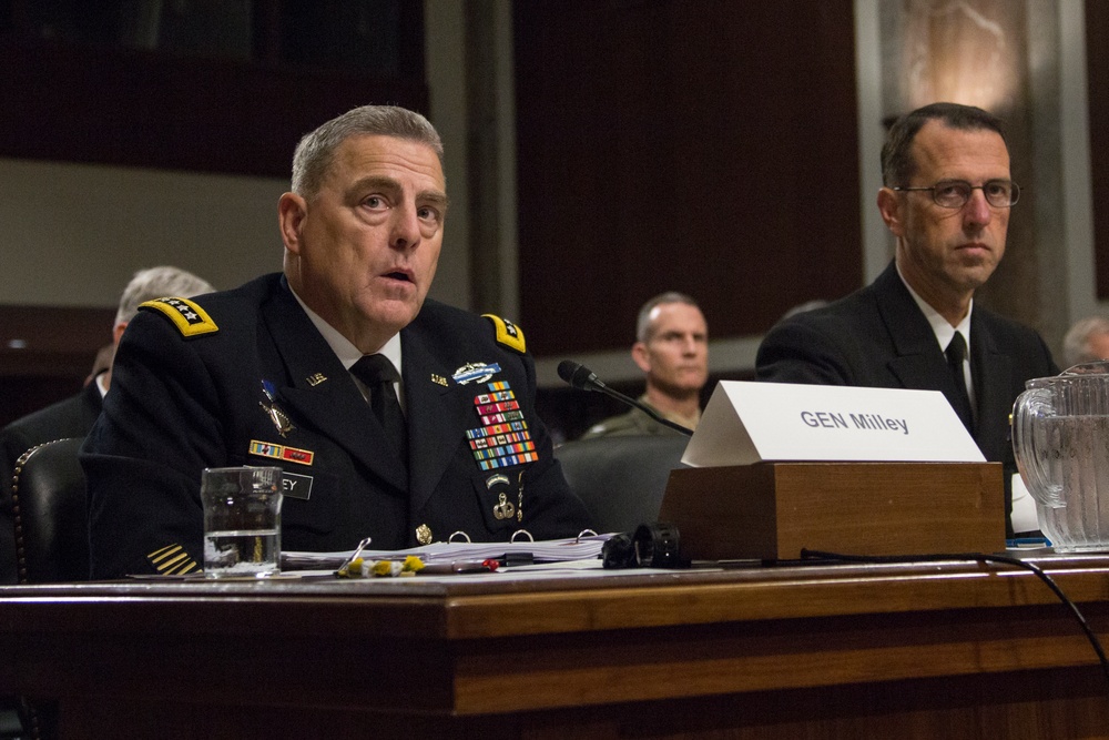 Warren and Grassley Introduce Bipartisan Bill to Close DoD Contractor Ownership Loophole