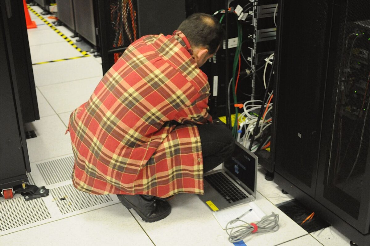 $2.4B in Tech Compute Credits Anchor White House's $6B Genesis Science Push