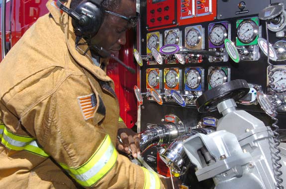 W.S. Darley Added to $523M DLA Multiple-Award Contract for Fire and Emergency Vehicles